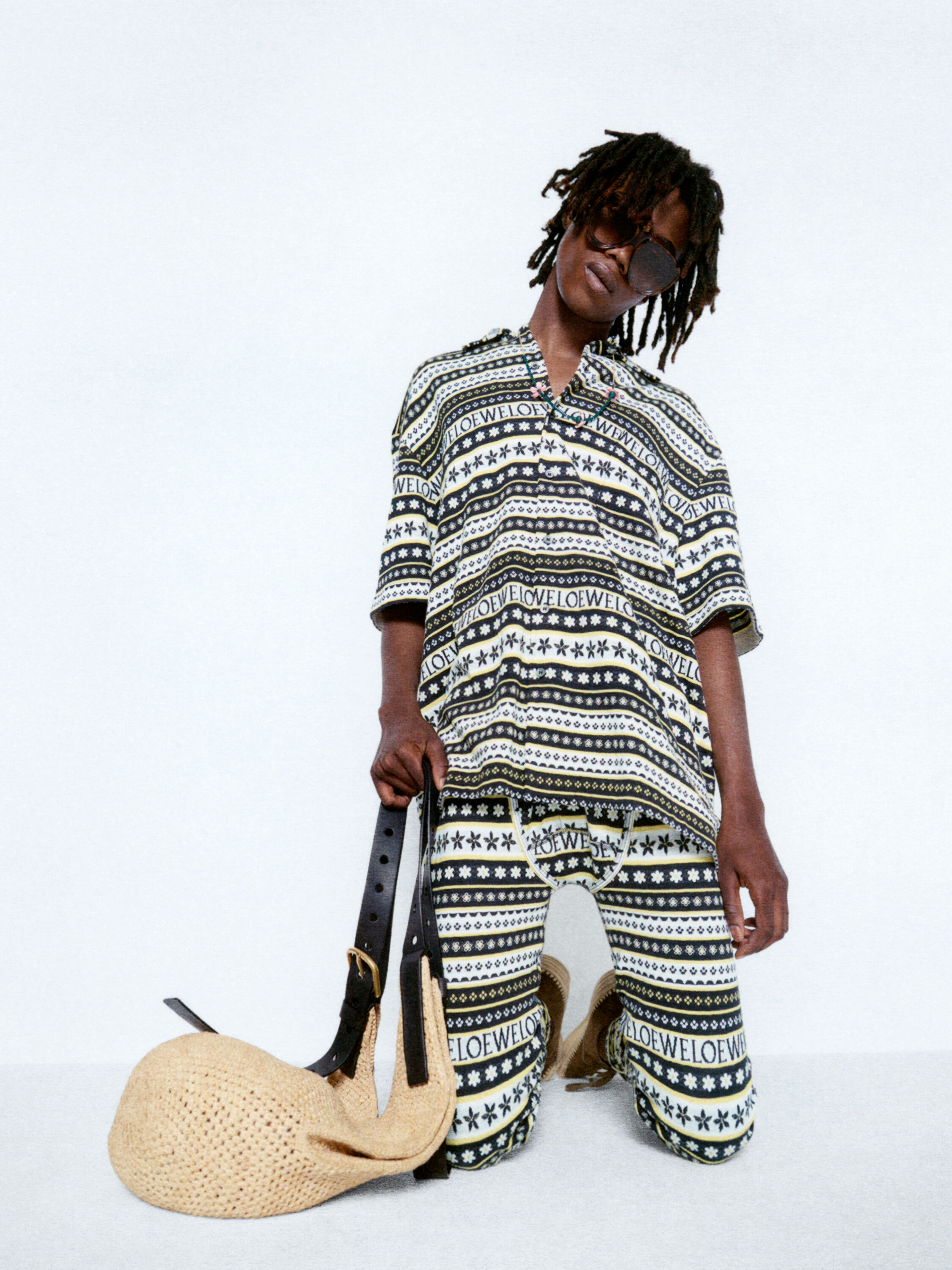 【12SS 】Men's Look Book + Mini Note／LOEWE Loewe - Mini Punch Hole Shopper | HBX - Globally Curated